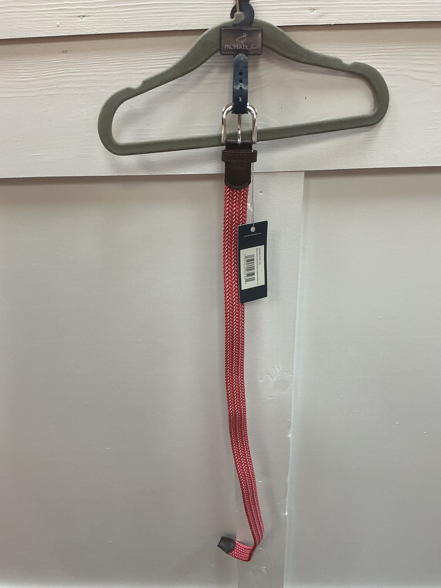 Country Club Stretch Belt in Cardinal & White | Properly Tied