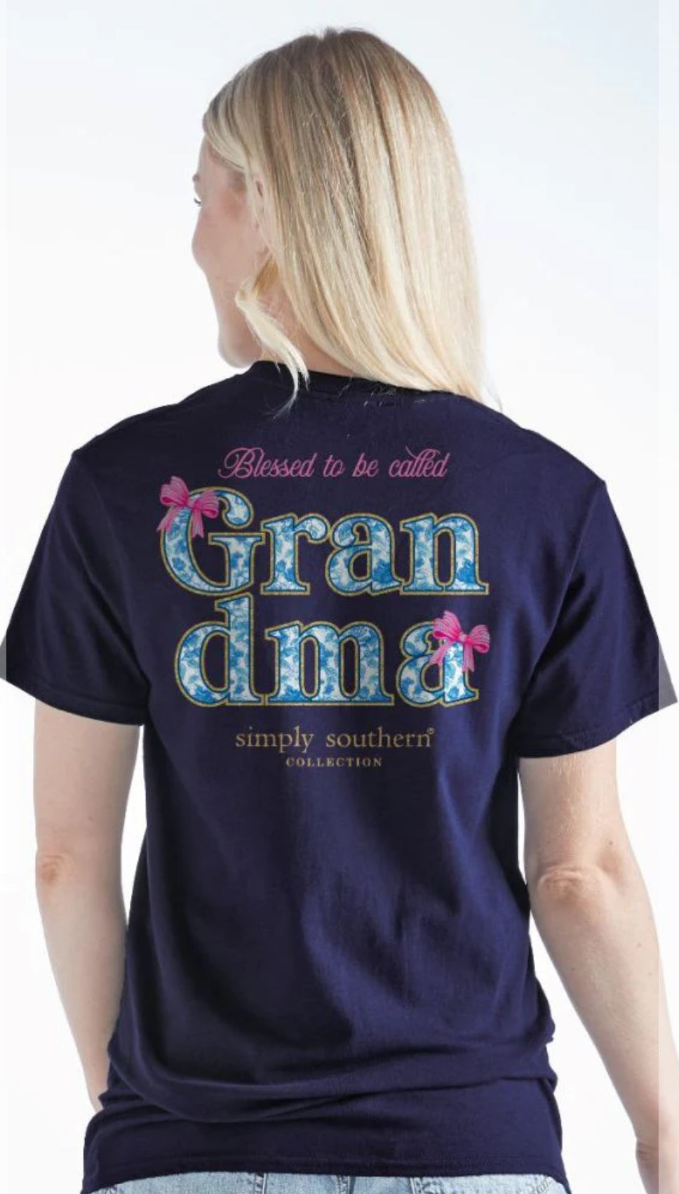 Grandma T-shirt in Navy | Simply Southern