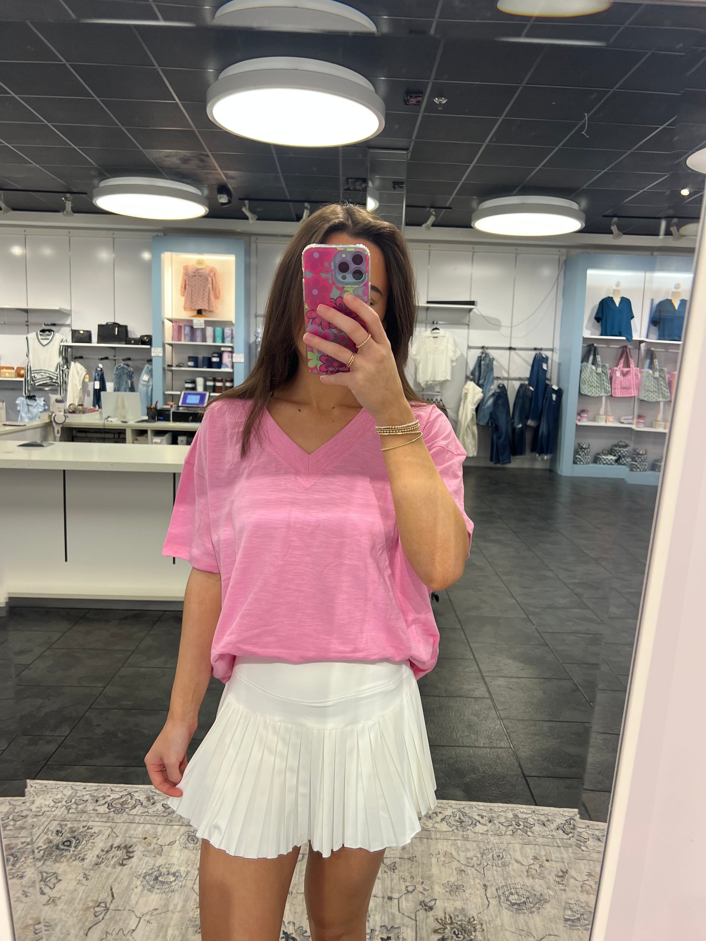 Vneck Tee in Blush | Simply Southern