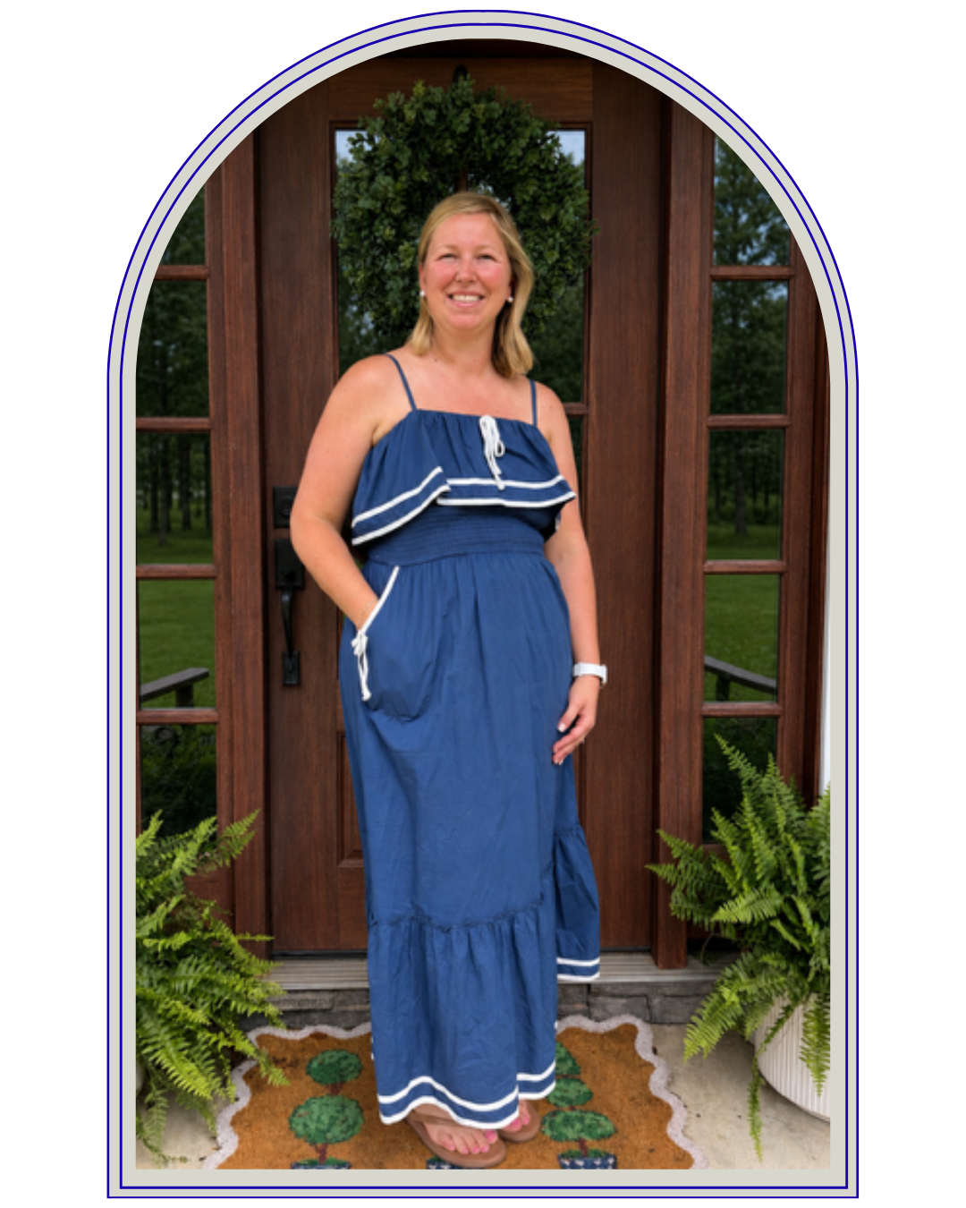 WOMEN'S CLOTHING & ACCESSORIES