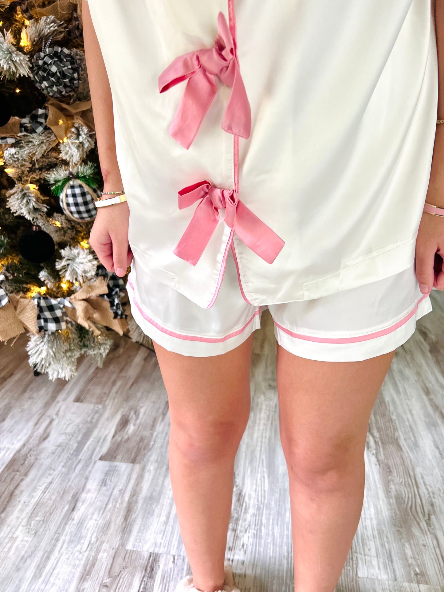 Sleeping Beauty Pajama Set in Cream/Pink