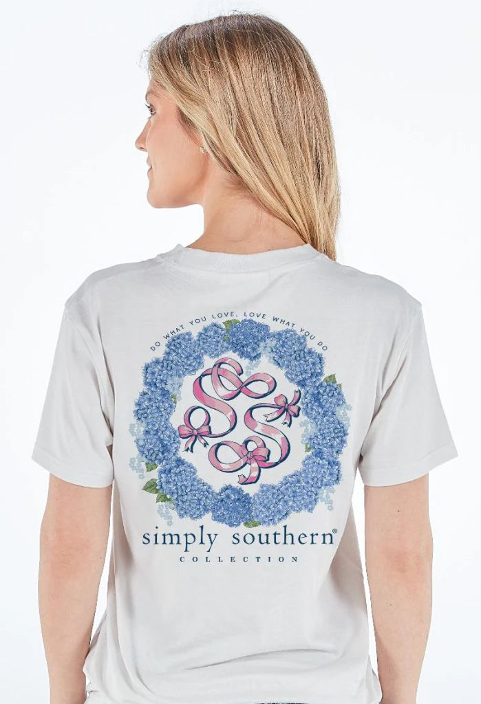 Floral Logo T-shirt | Simply Southern