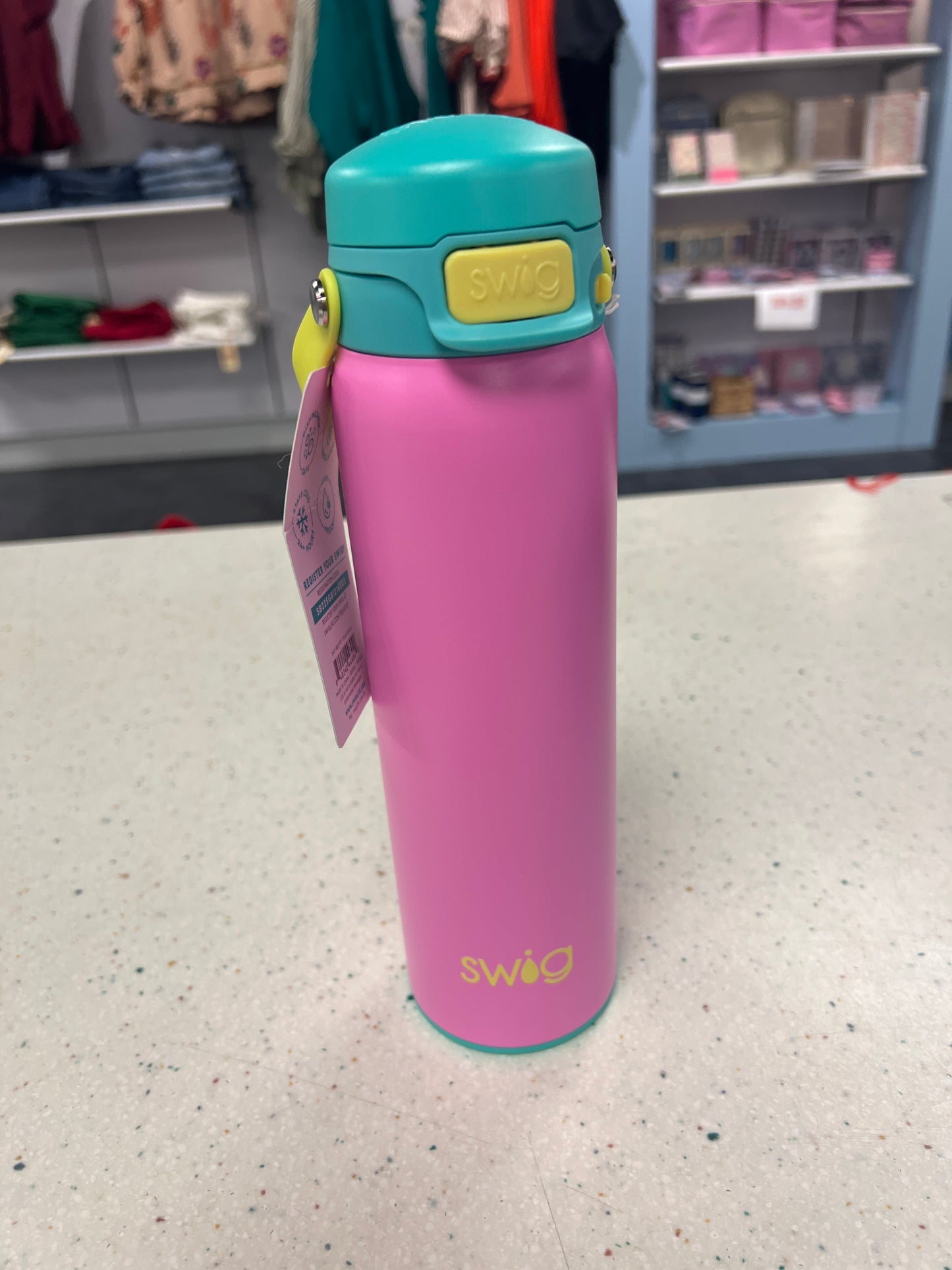 Swig 22oz Leakproof Waterbottle