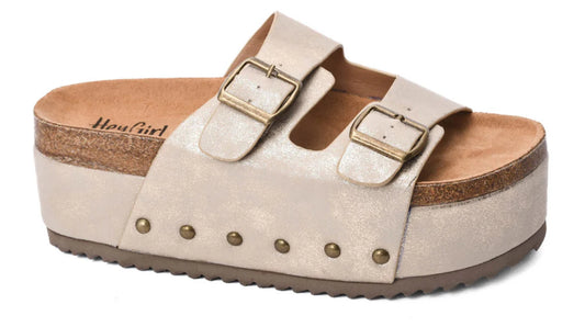 Wannabe Gold Platform Sandals