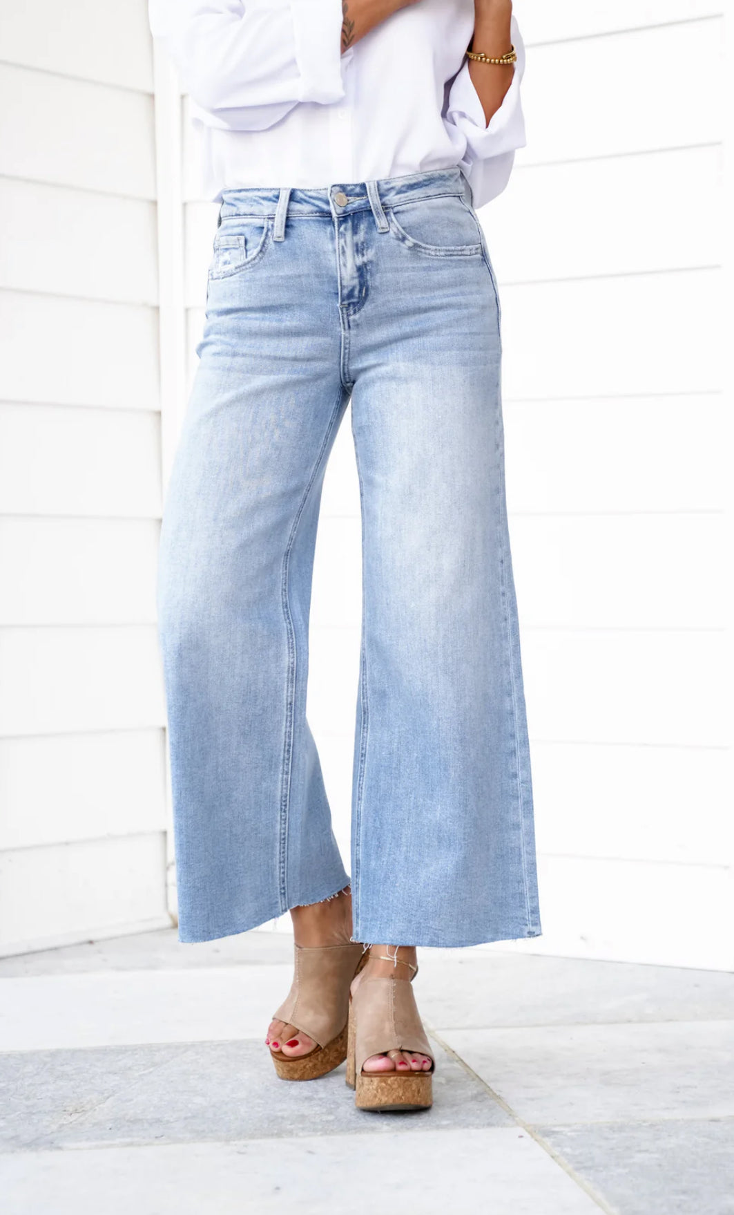 Sabrina Cropped Straight Leg Jeans | Vervet