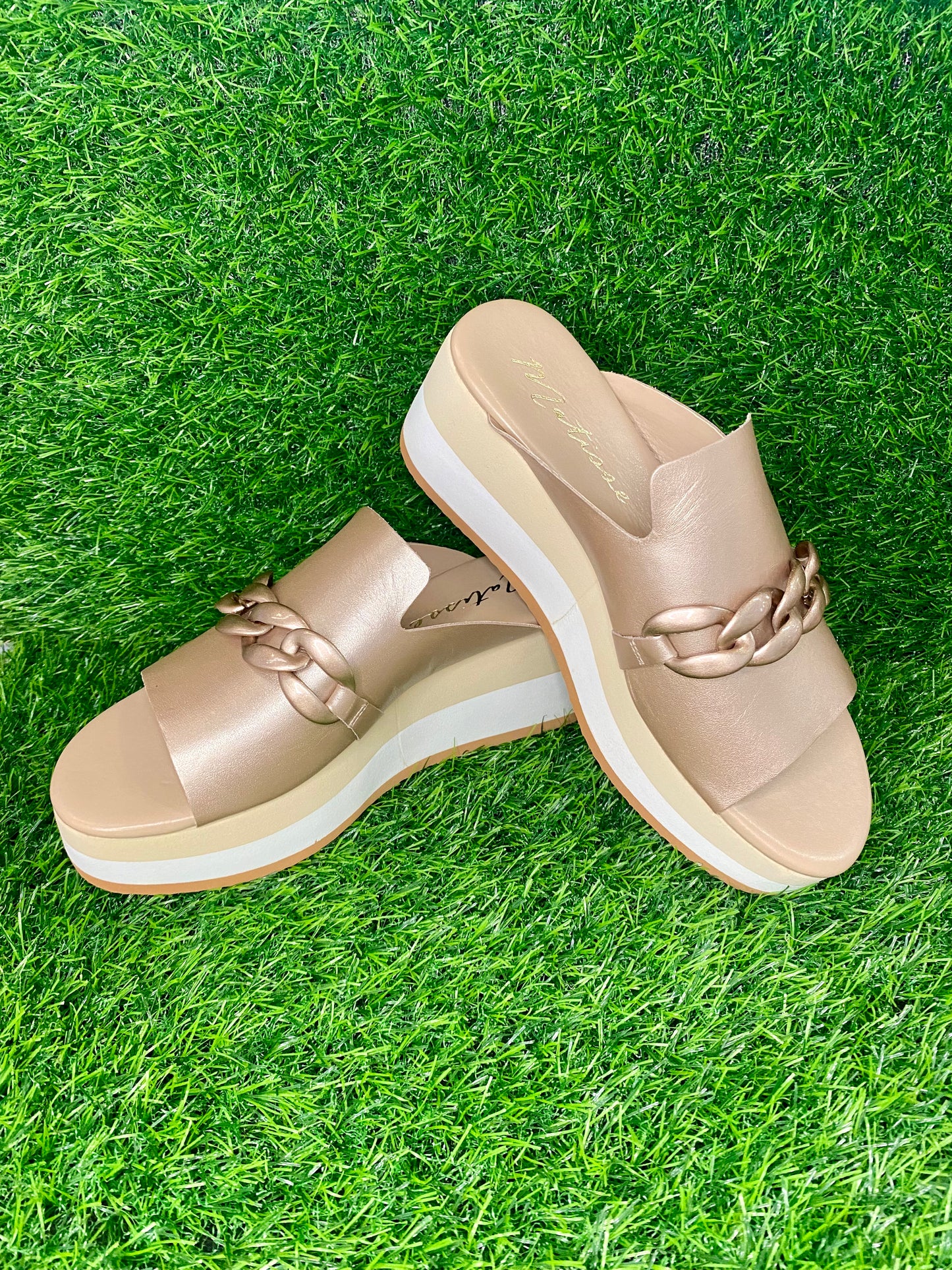 Matisse Jada Tan Pearl Sandal