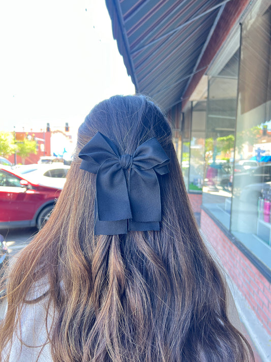 Big Double Bow Hair Clip in Black