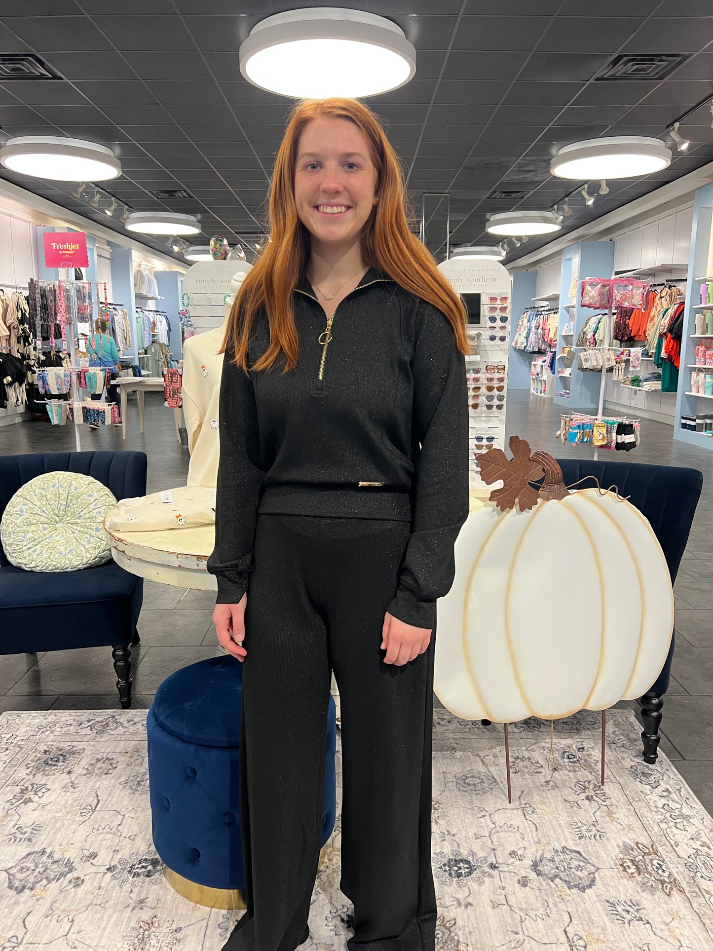 The Midnight Big Collar Pullover